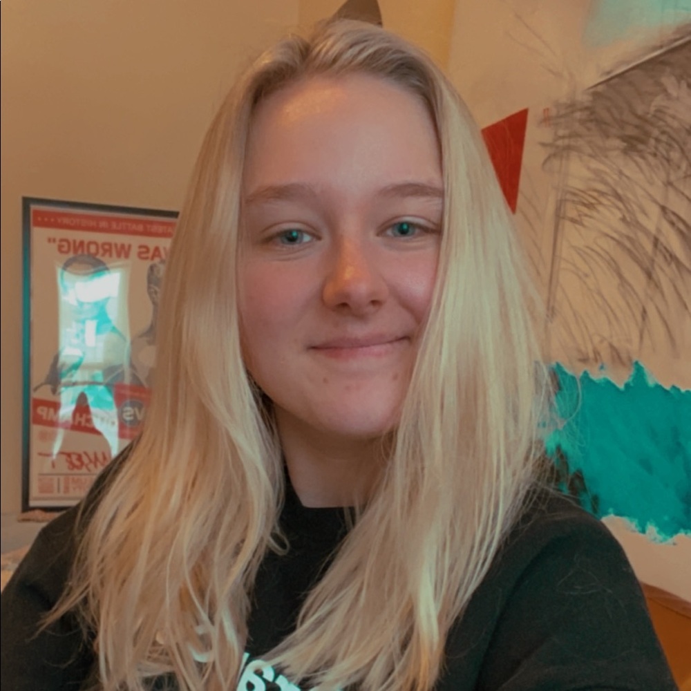 Meet your Posher, Camille